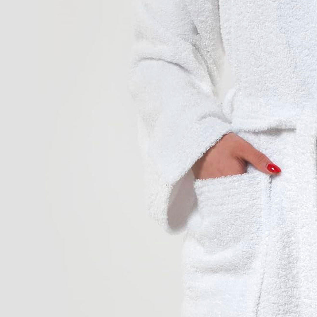 Albornoz femenino extra suave y de alta absorción